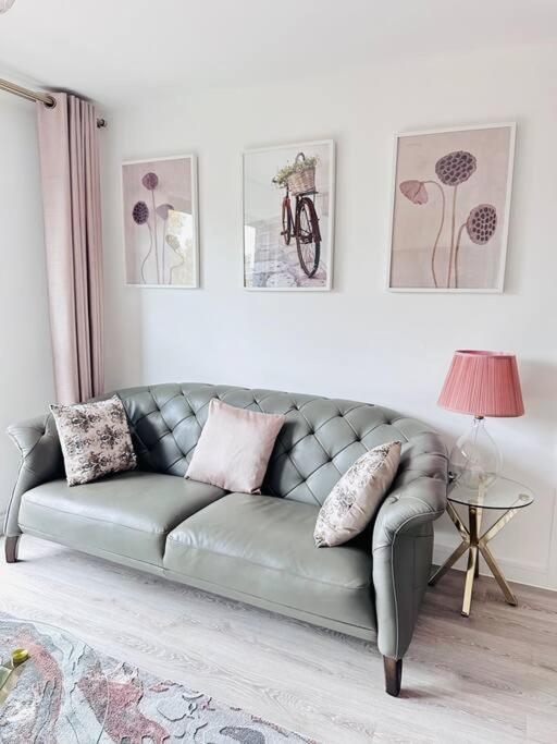 Central Derby Urban 2 Bedroom Flat - An Oasis Of Elegance! Free Parking And Wifi Suitable For Families And Professionals Exteriör bild